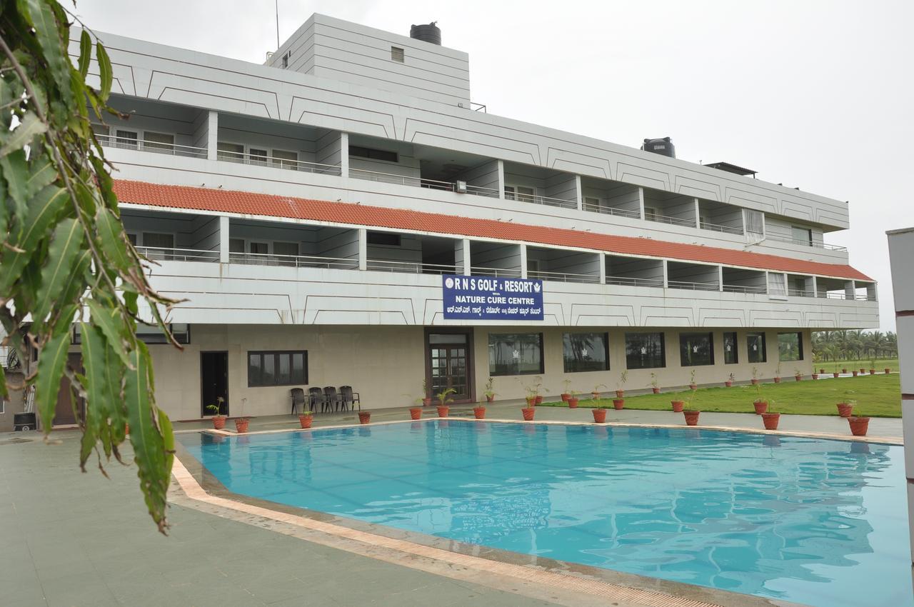 Rns Golf Resort & Nature Cure Centre Māvalli Dış mekan fotoğraf