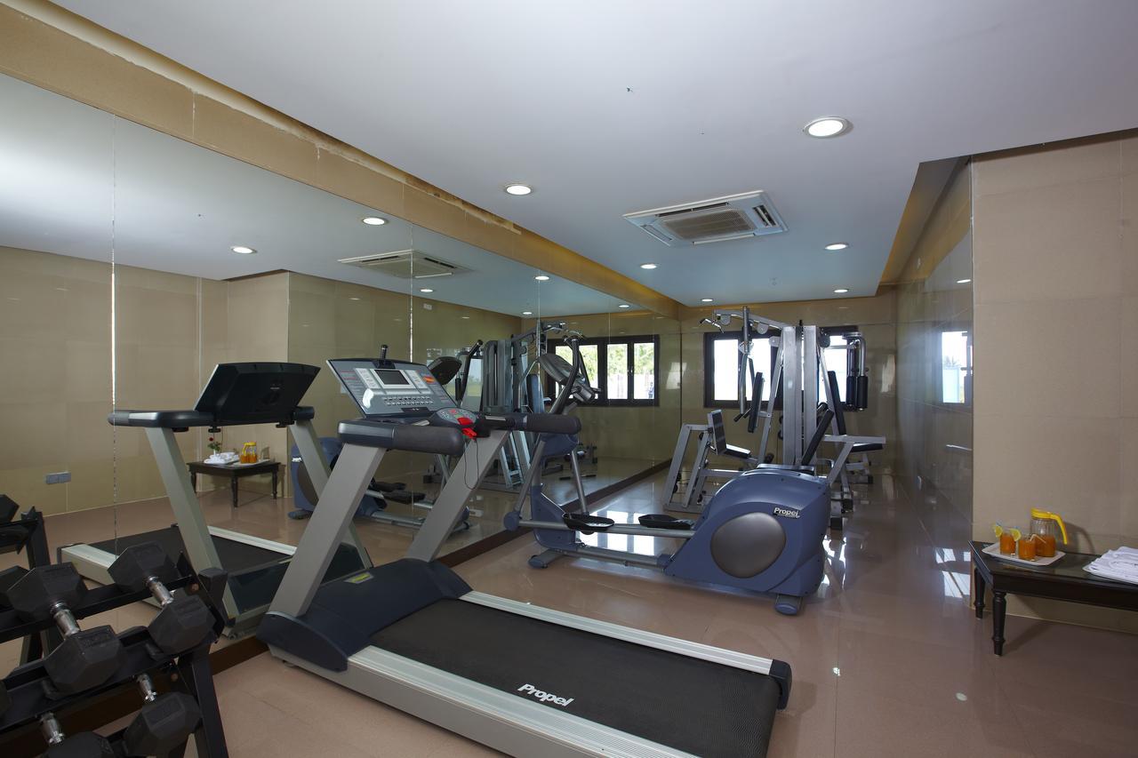 Rns Golf Resort & Nature Cure Centre Māvalli Dış mekan fotoğraf